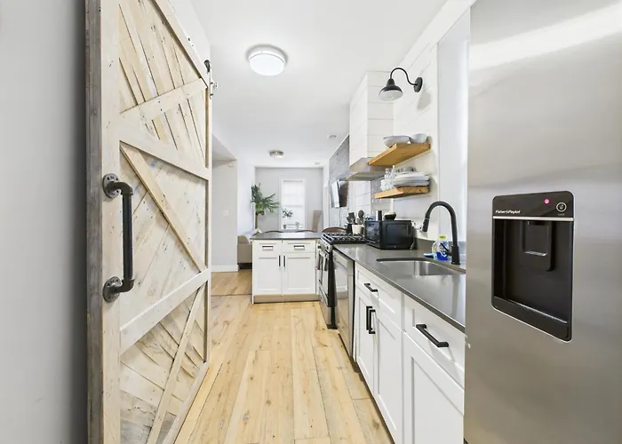 Apartamento Modern 2br With Patio & Cozy Space